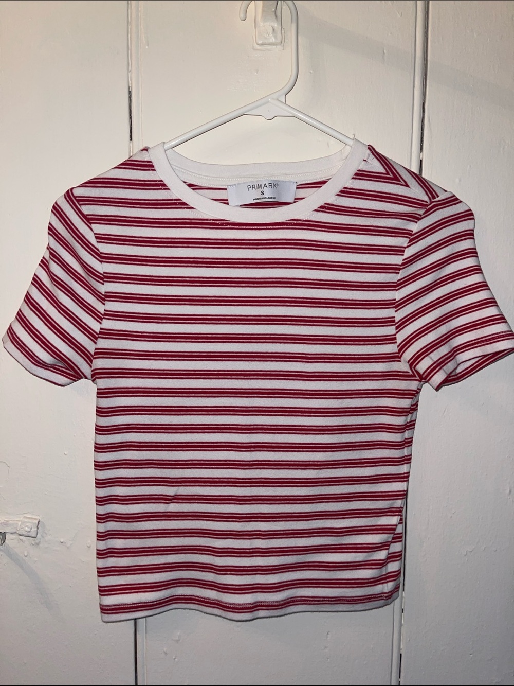 Primark White & Red Narrow-Striped Crop Top